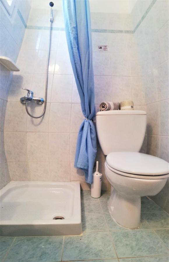 Elli Rooms Patitiri  Luaran gambar