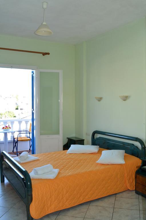 Elli Rooms Patitiri  Luaran gambar